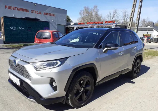 łódzkie Toyota RAV4 cena 149800 przebieg: 74000, rok produkcji 2020 z Sierpc